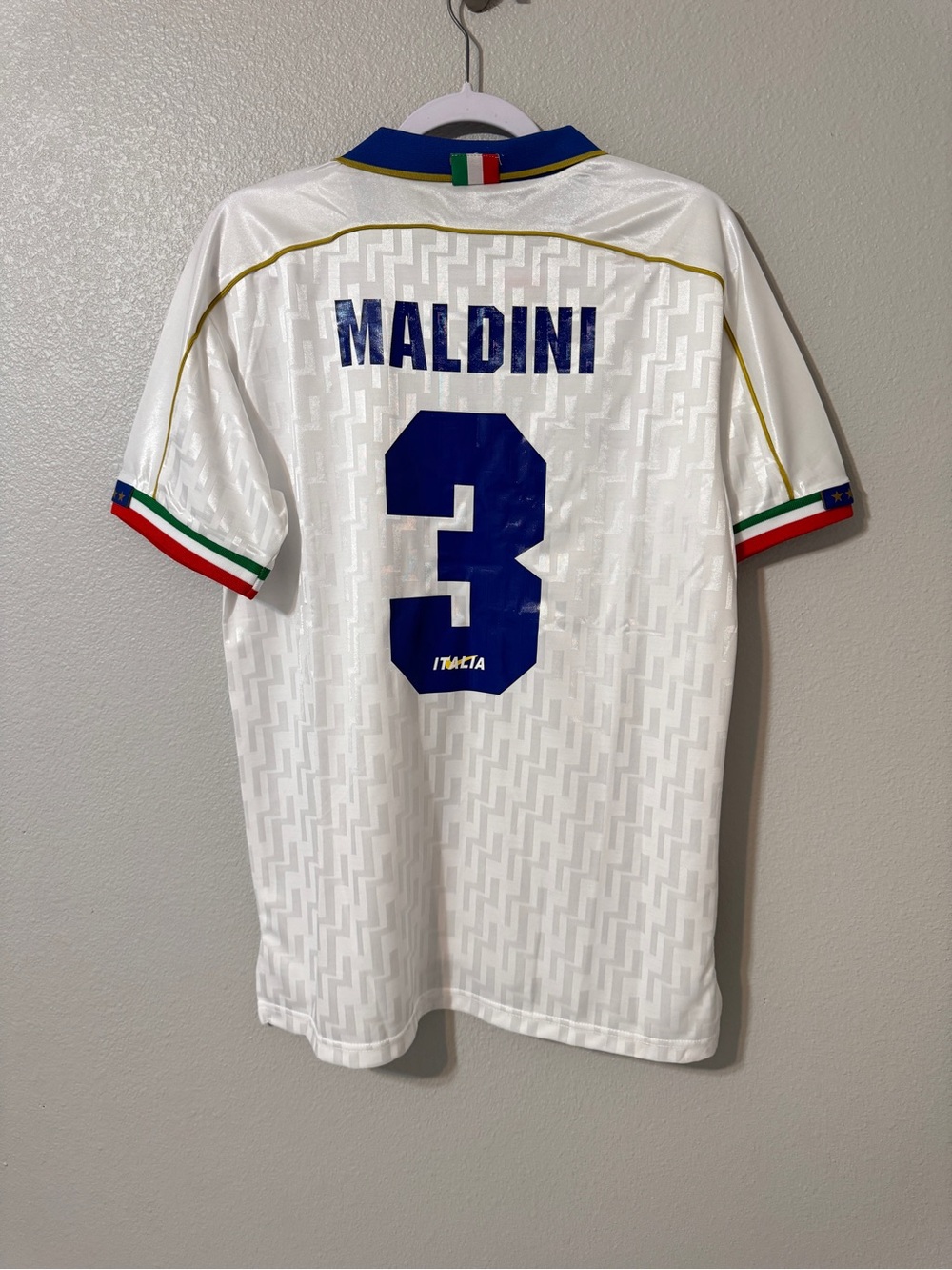 Vintage Italy 1996 Maldini away white soccer Nike jersey